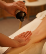 连登3个第一！Dr.Wong按摩油凭的是运气还是实力？